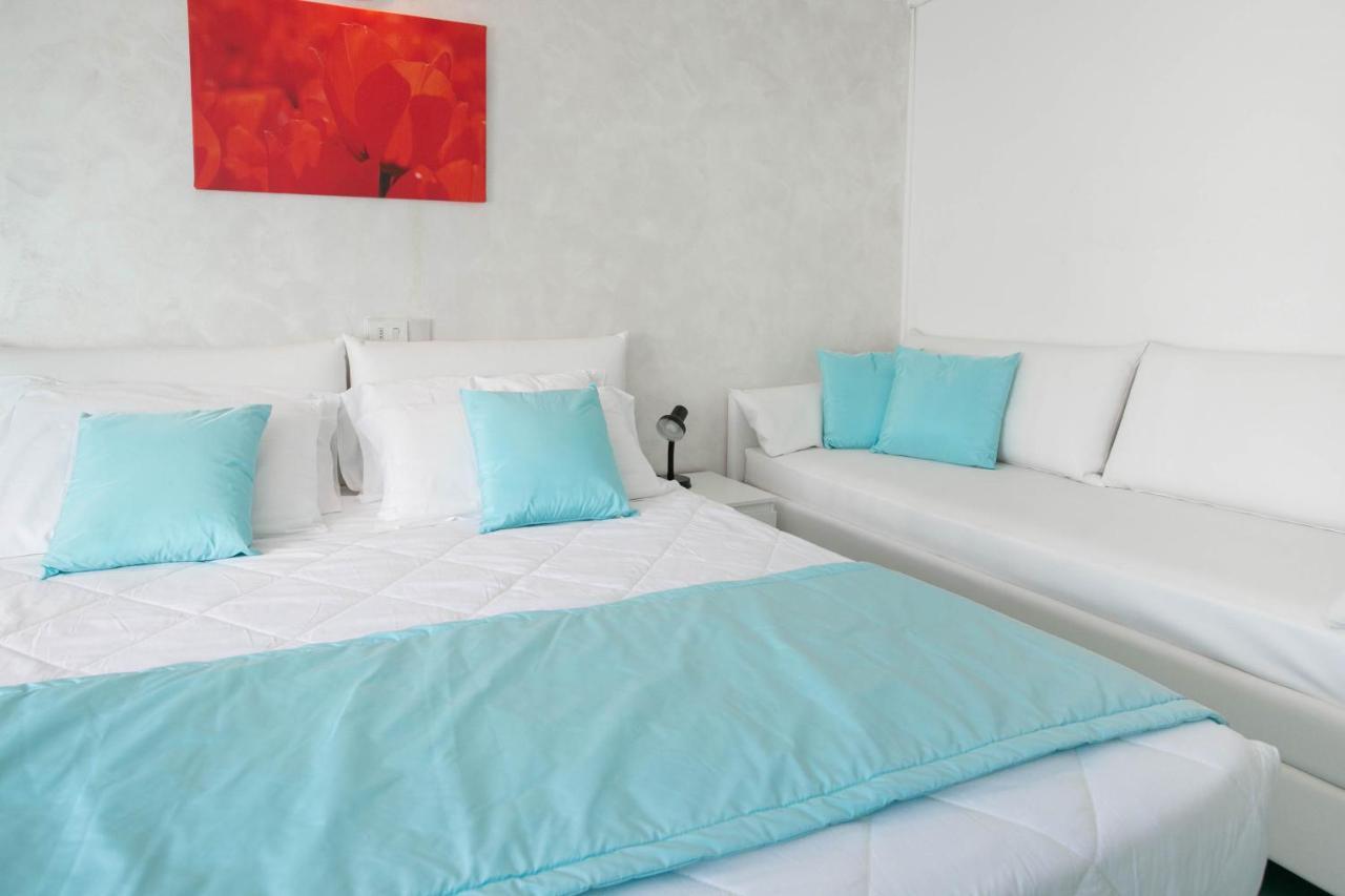 Hotel Nuovo Giardino Ріміні Екстер'єр фото