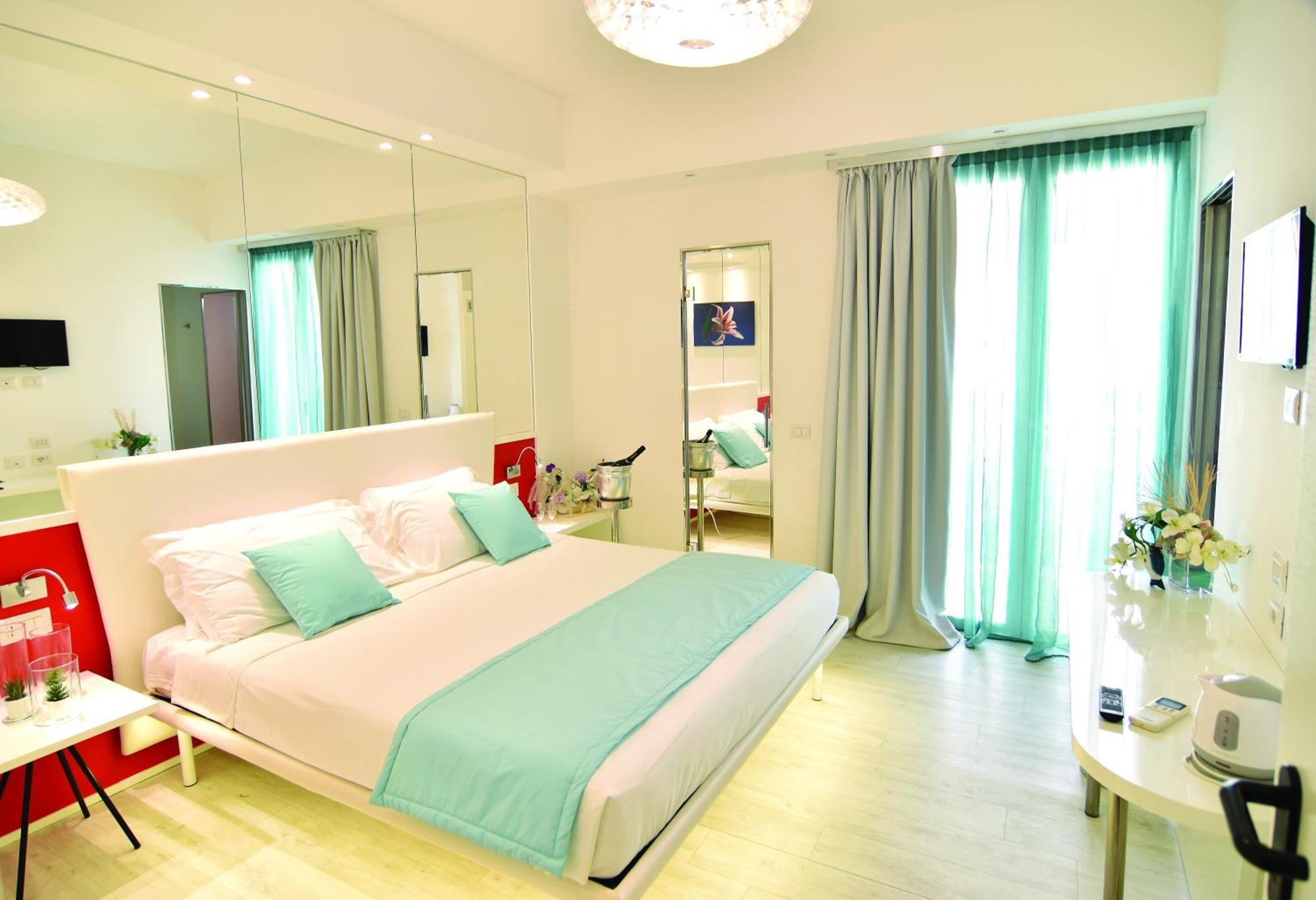 Hotel Nuovo Giardino Ріміні Екстер'єр фото